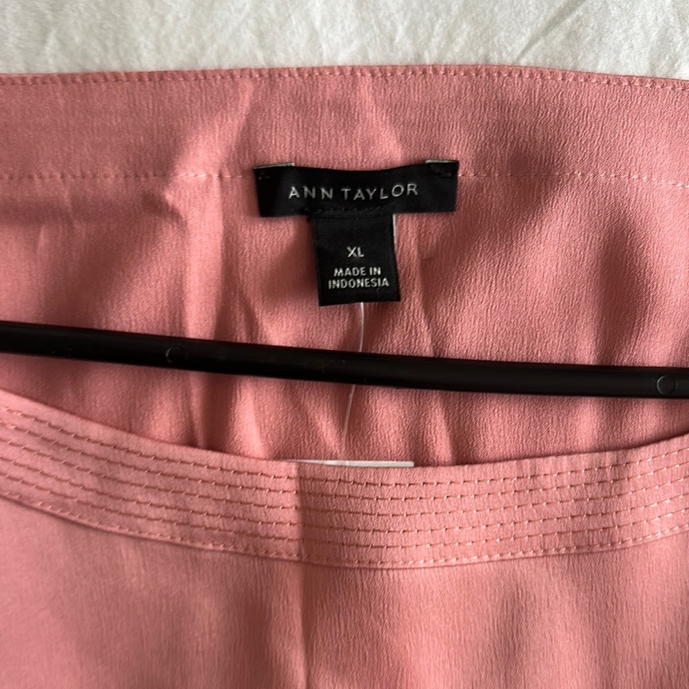 Ann Taylor Dusty Rose Top - Picture 11 of 11